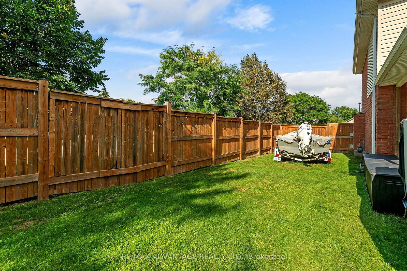 37 Calvert Lane • Middlesex Centre, ON photo 46
