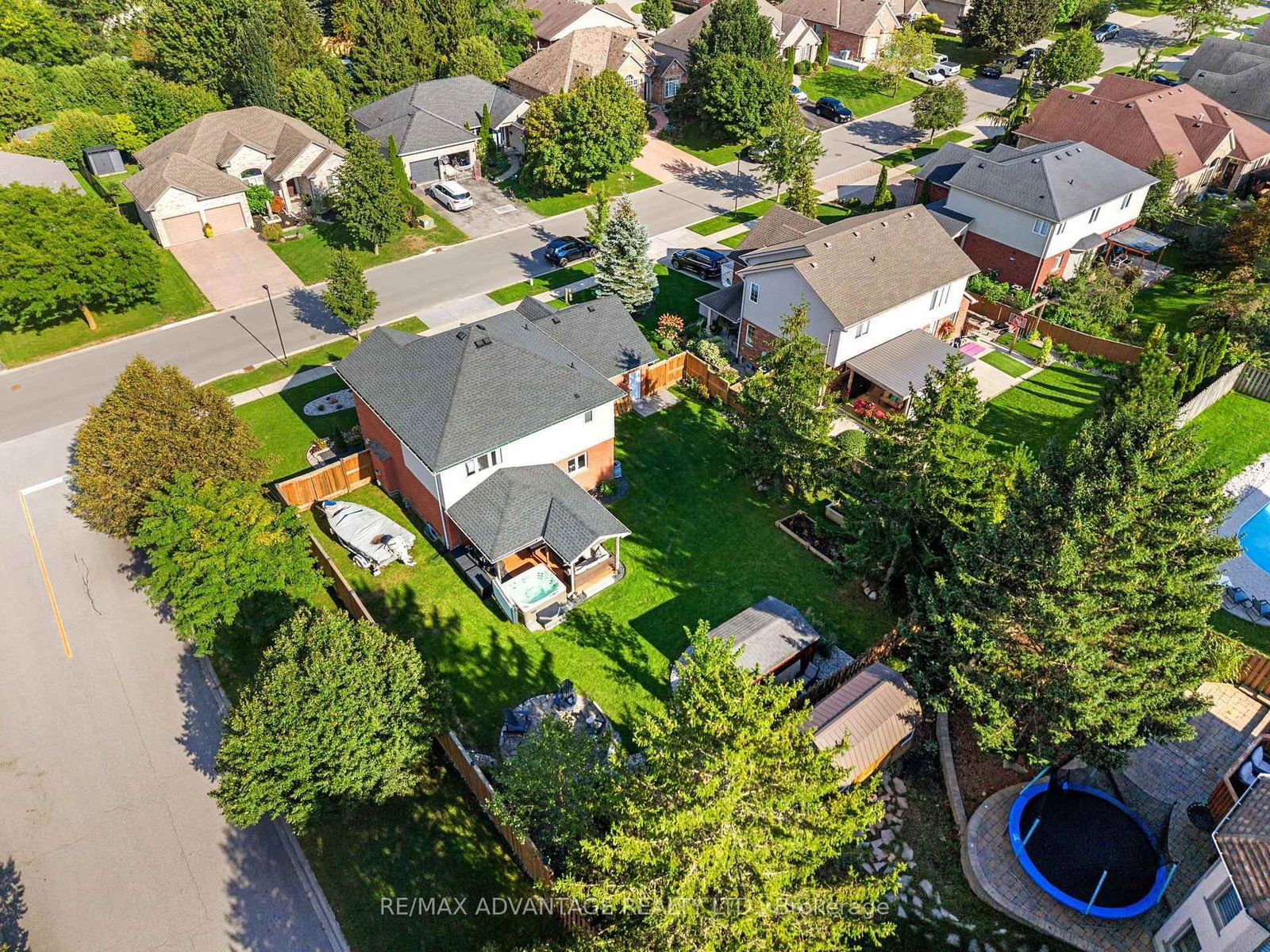 37 Calvert Lane • Middlesex Centre, ON photo 47