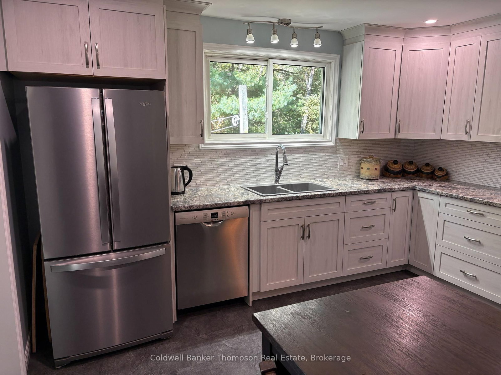 40 Tebby Boulevard • South River, ON photo 4