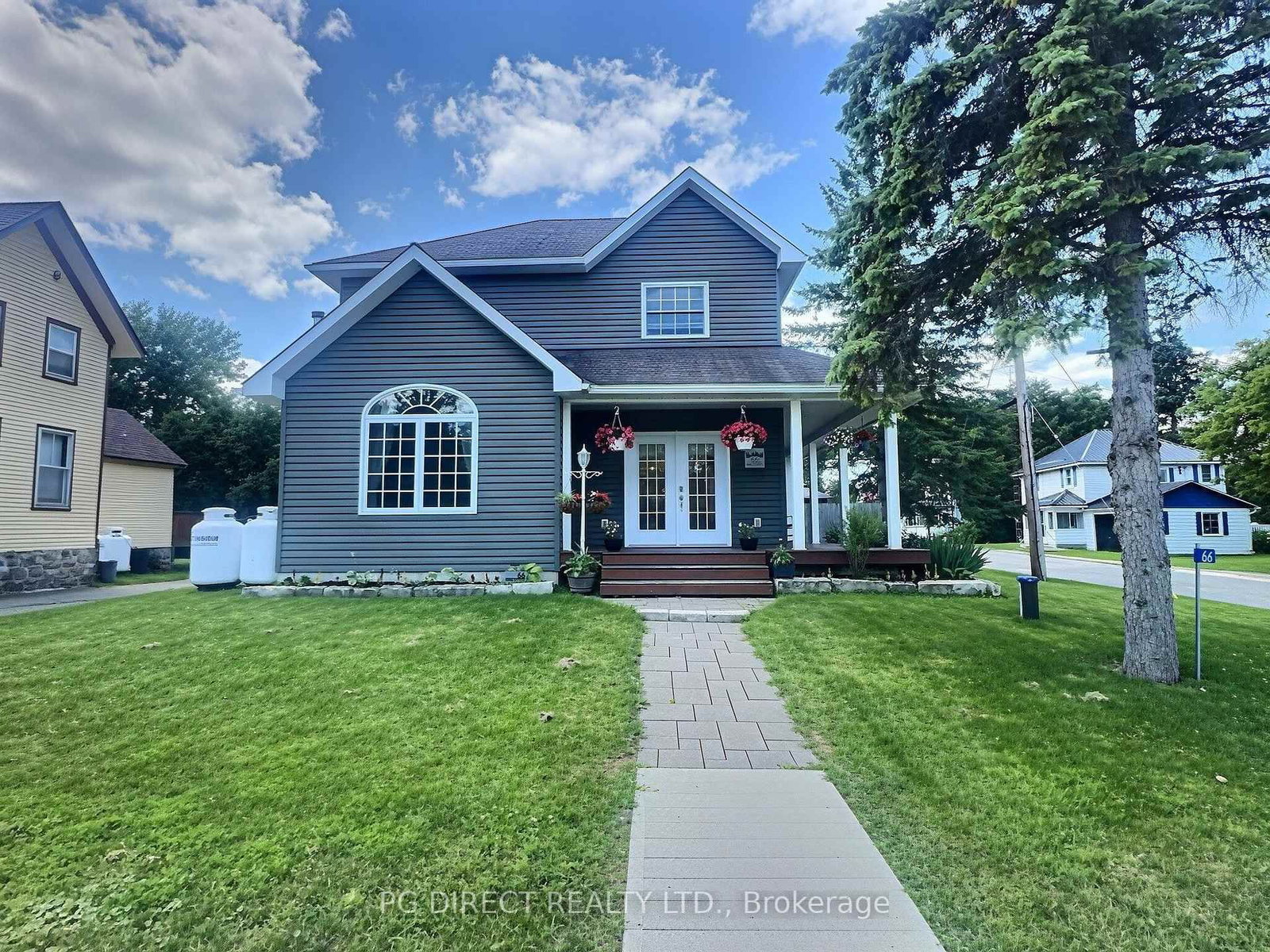 66 King Street • Rideau Lakes, ON photo 1