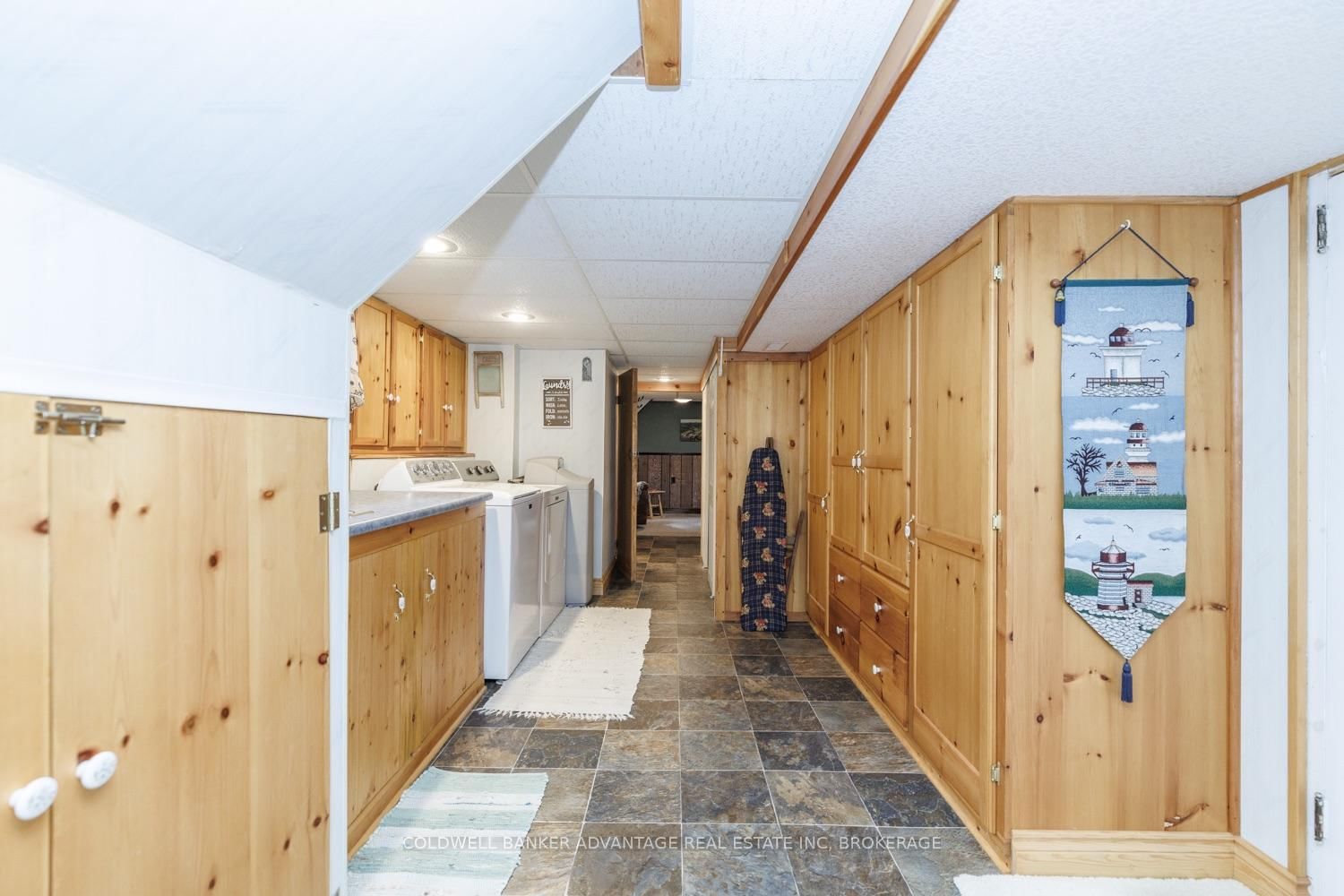 466 Sugarloaf Street • Port Colborne, ON photo 23