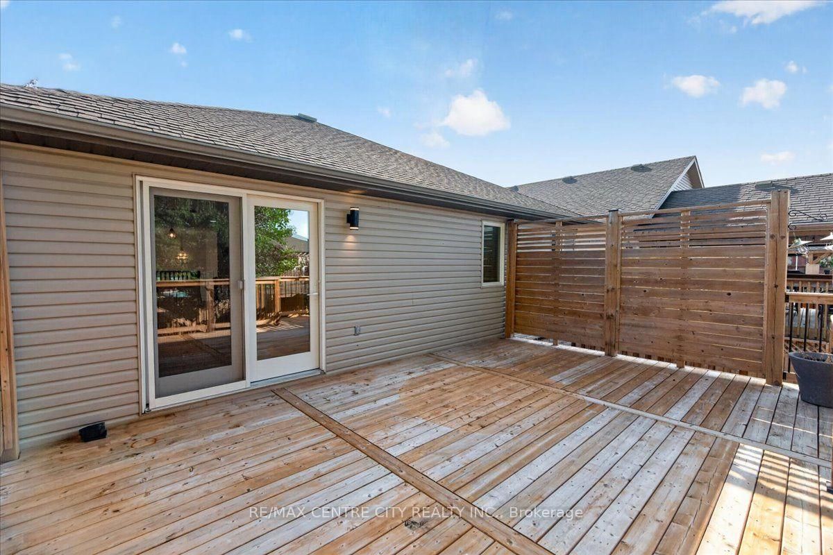 59 Bridle Path • Strathroy-Caradoc, ON photo 34