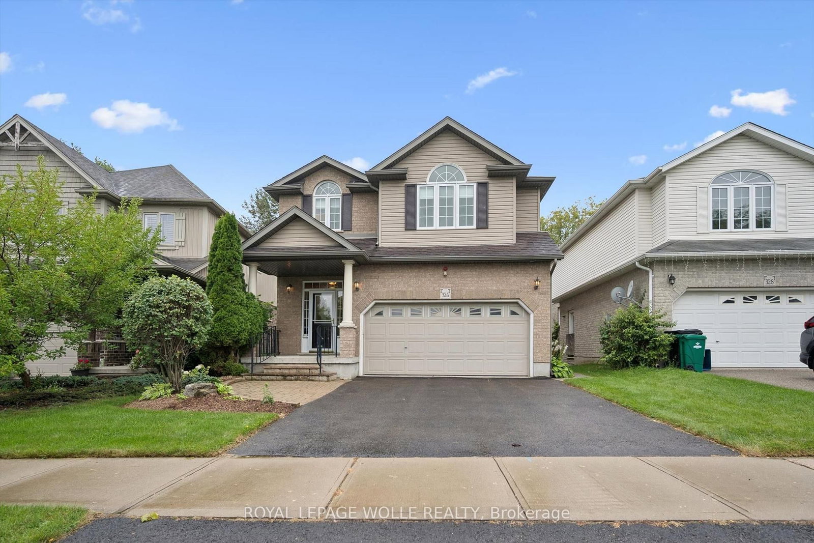 326 Tealby Crescent • Waterloo, ON photo 4