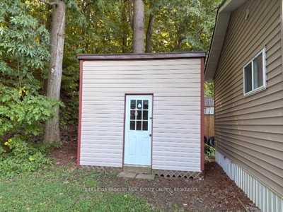 5 Pine Ridge Village - HWY 32 Highway • Leeds and the Thousand Islands, ON photo 4