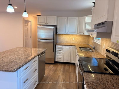 5 Pine Ridge Village - HWY 32 Highway • Leeds and the Thousand Islands, ON photo 6