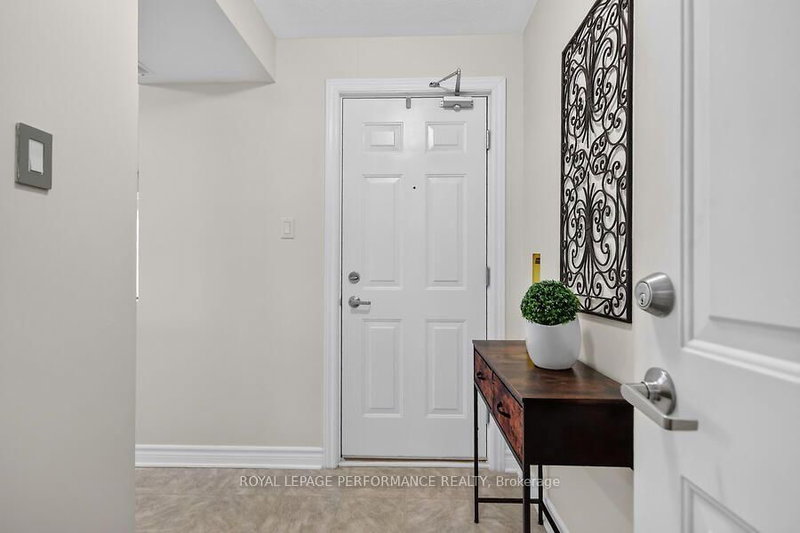5 - 510 Stonefield Private