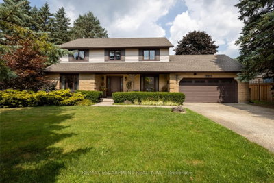 1416 Progreston Road • Hamilton, ON photo 2