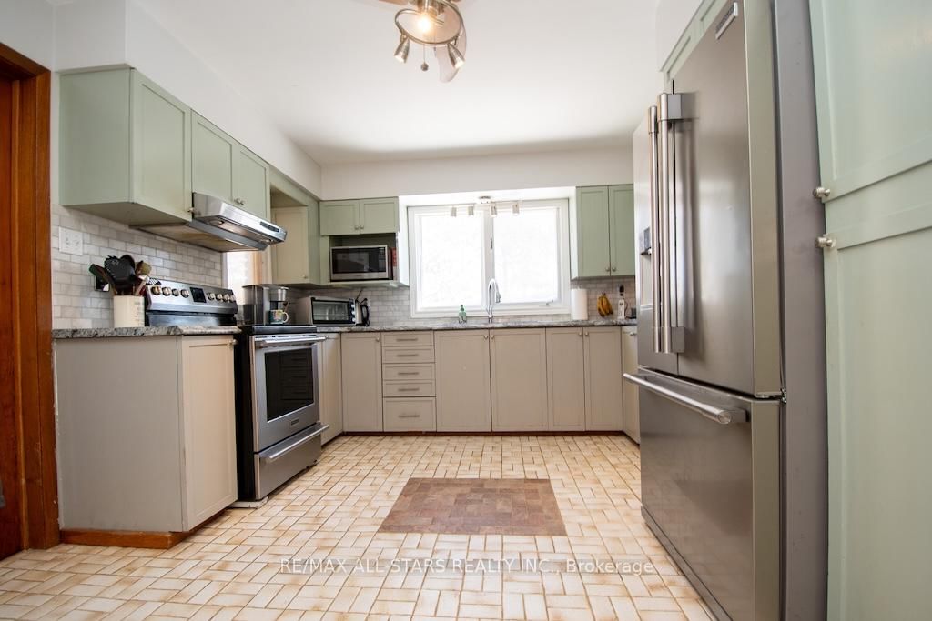 1185 Sturgeon Road • Kawartha Lakes, ON photo 12