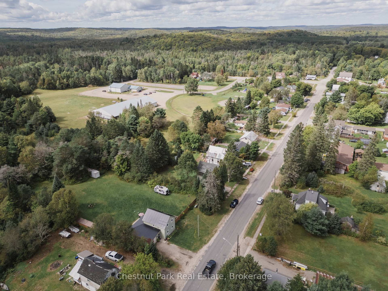 2200 Stisted Road S • McMurrich/Monteith, ON photo 3