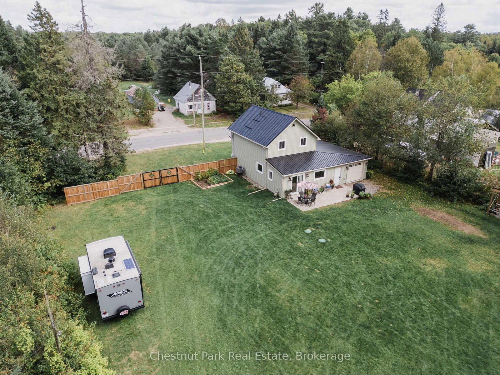 2200 Stisted Road S • McMurrich/Monteith, ON photo 5