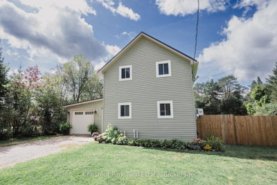 2200 Stisted Road S • McMurrich/Monteith, ON photo 8