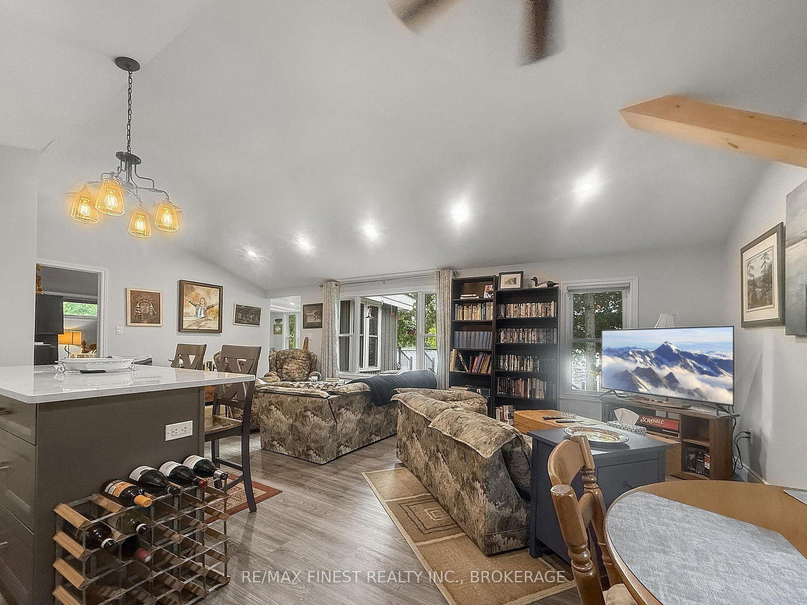 1219 Hidden Valley Lane • Perth Road, ON photo 10