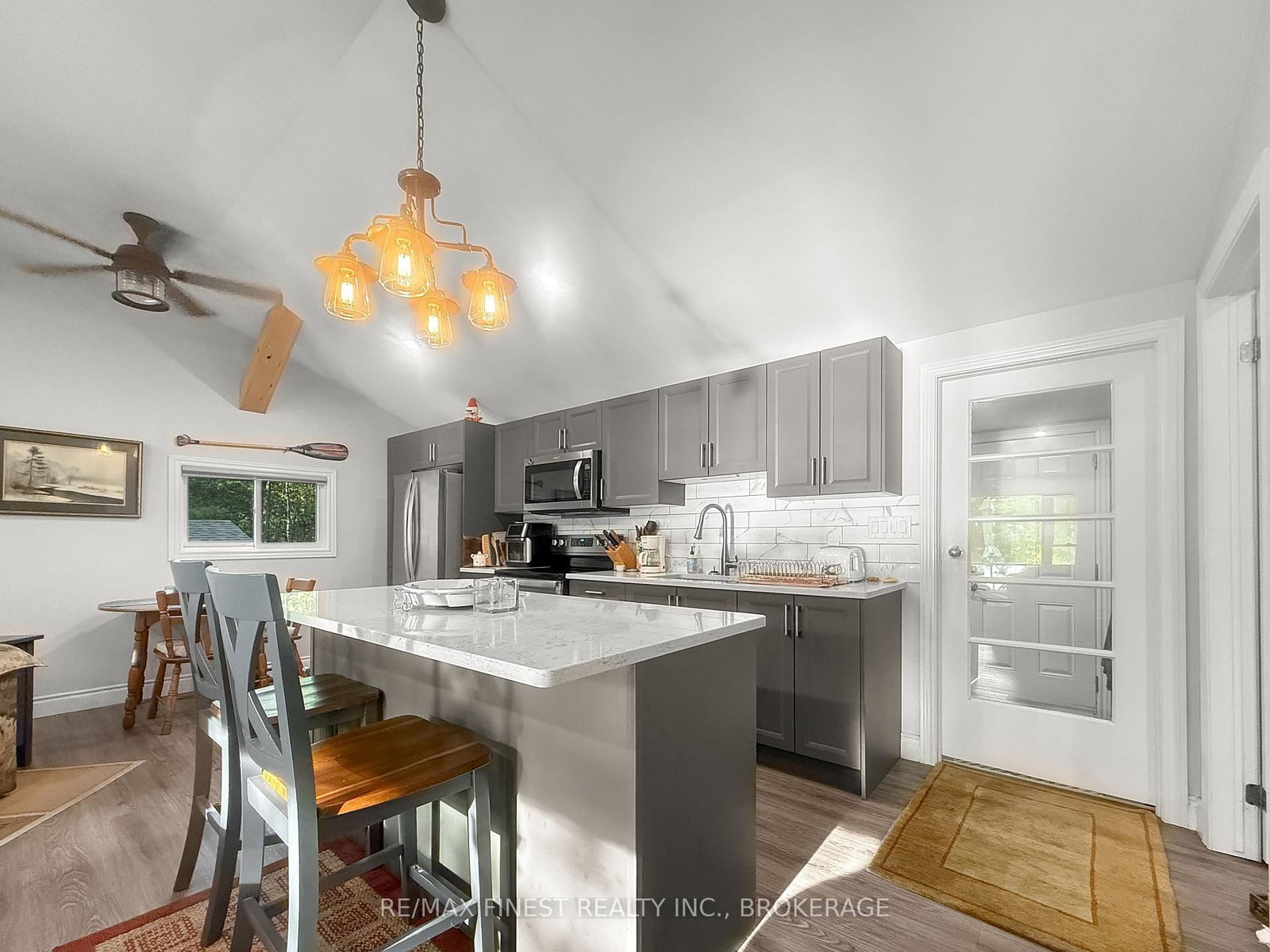 1219 Hidden Valley Lane • Perth Road, ON photo 11