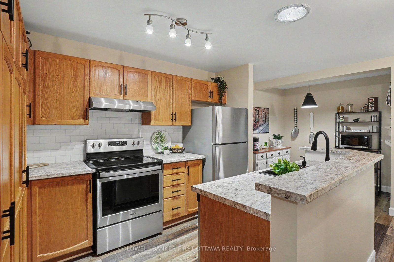 6 Bathurst Road • Perth, ON photo 10