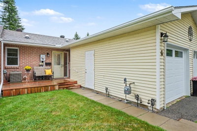6 Bathurst Road • Perth, ON photo 3