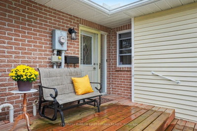 6 Bathurst Road • Perth, ON photo 4