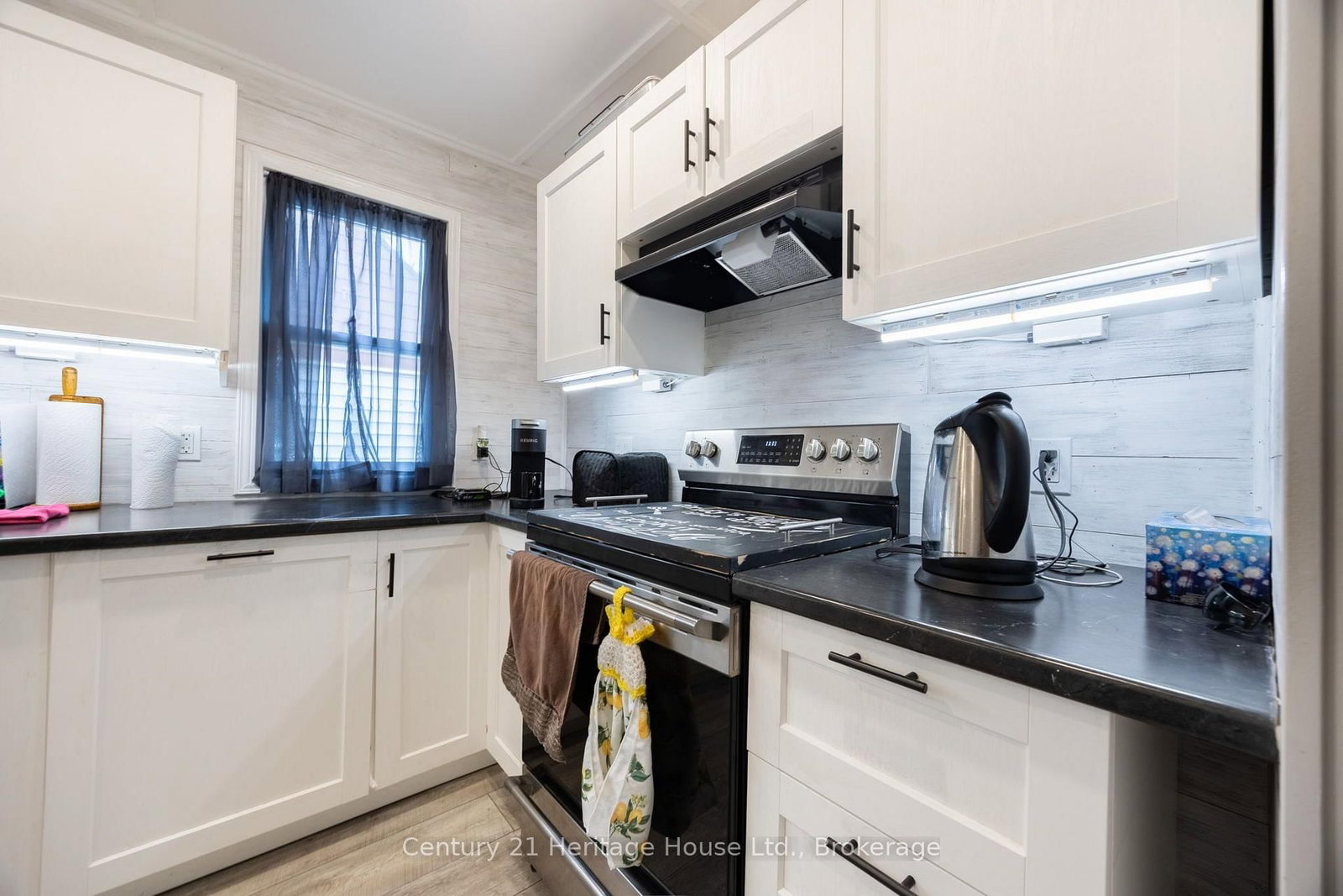102 Stewart Avenue • Cambridge, ON photo 13