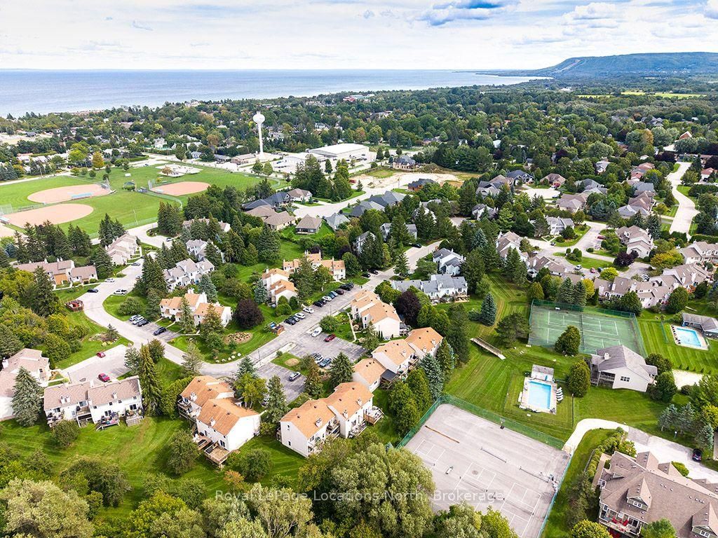 127 Alfred Street W • #44 • Blue Mountains, ON photo 1