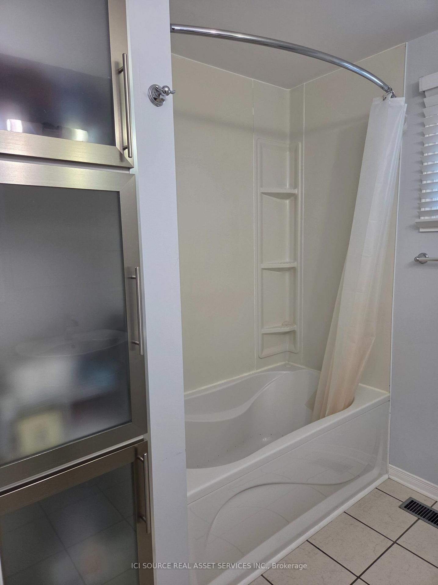 192 Ellis Avenue • Pembroke, ON photo 8