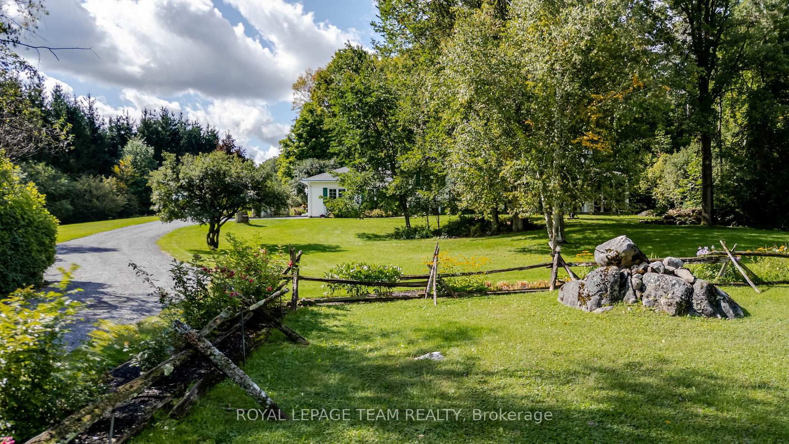 1637 Ramsay Con 3A Road • Almonte, ON photo 38