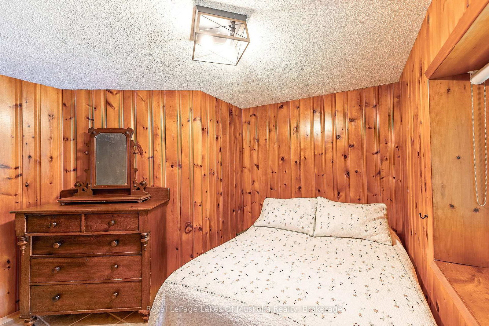 1053 Atkins Lake Road • Bracebridge, ON photo 17