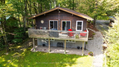1053 Atkins Lake Road • Bracebridge, ON photo 2