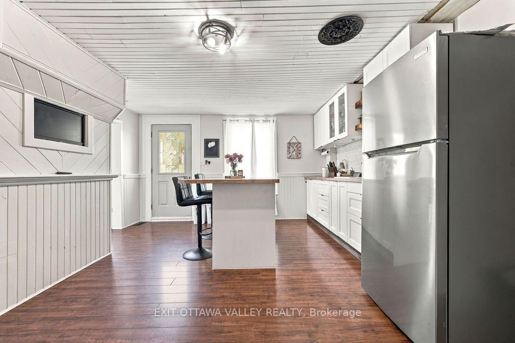 733 Calvin Road • Haley Station, ON photo 19