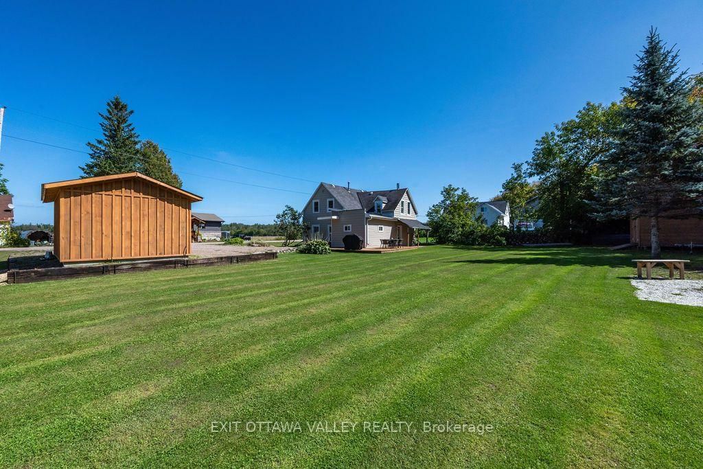 733 Calvin Road • Haley Station, ON photo 41