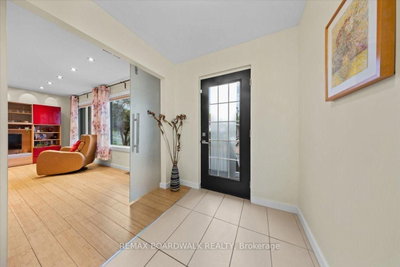 154 Duford Street • Ottawa, ON photo 2