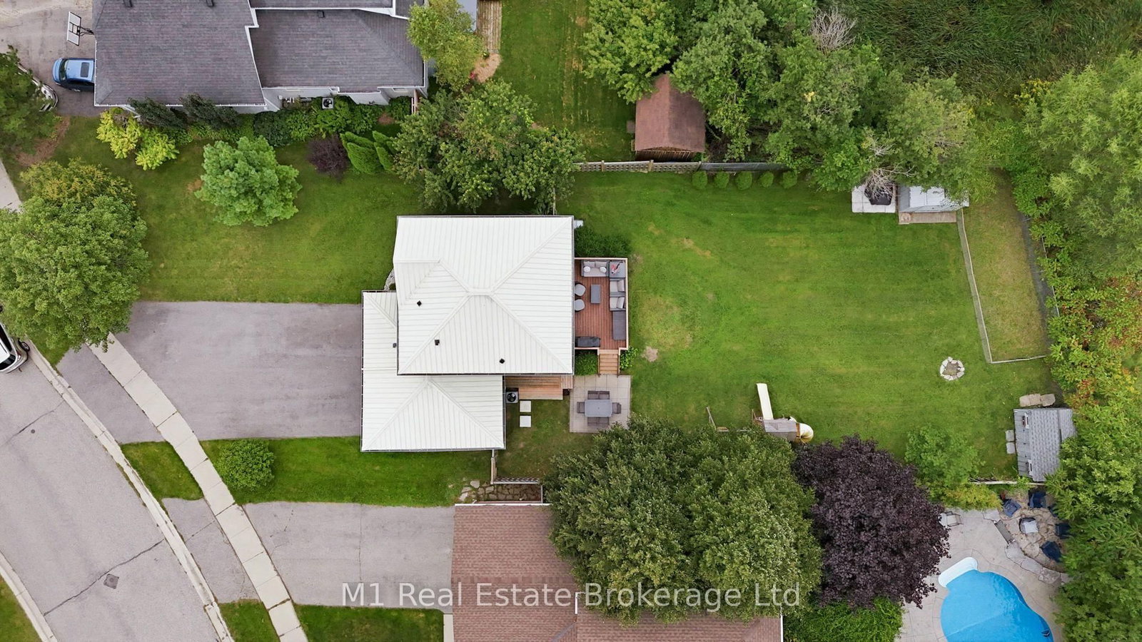 308 Daniel Crescent • Centre Wellington, ON photo 44