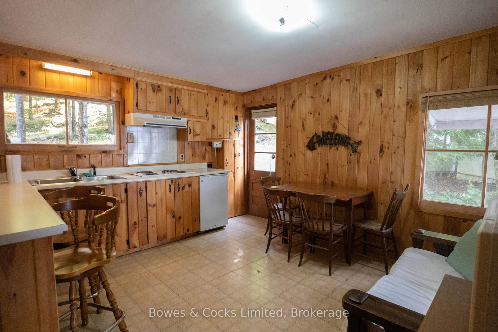 408 Couchs Road • North Kawartha, ON photo 37