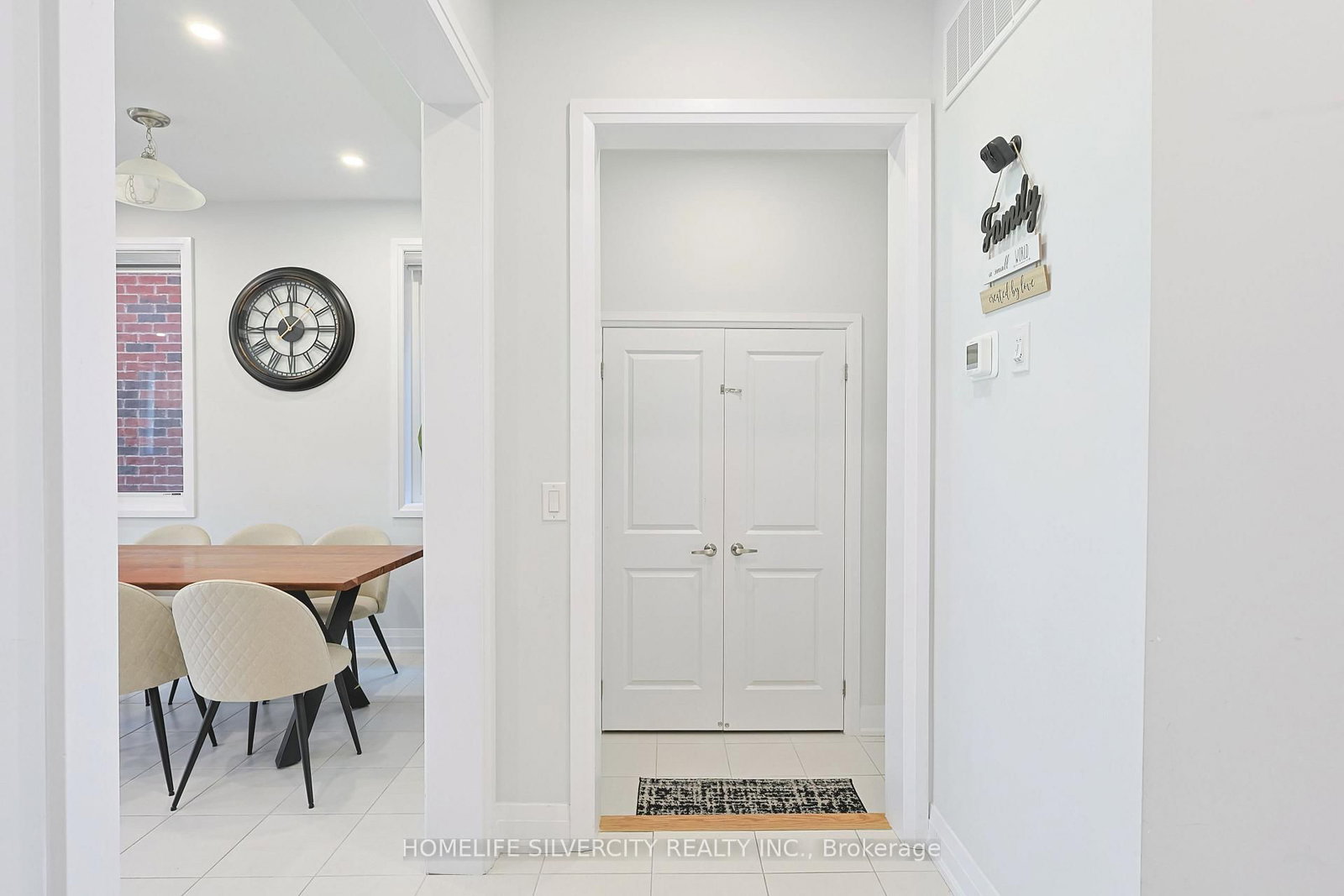 133 Cole Terrace • Woodstock, ON photo 11