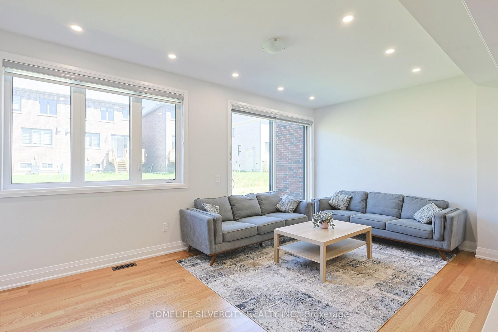 133 Cole Terrace • Woodstock, ON photo 14