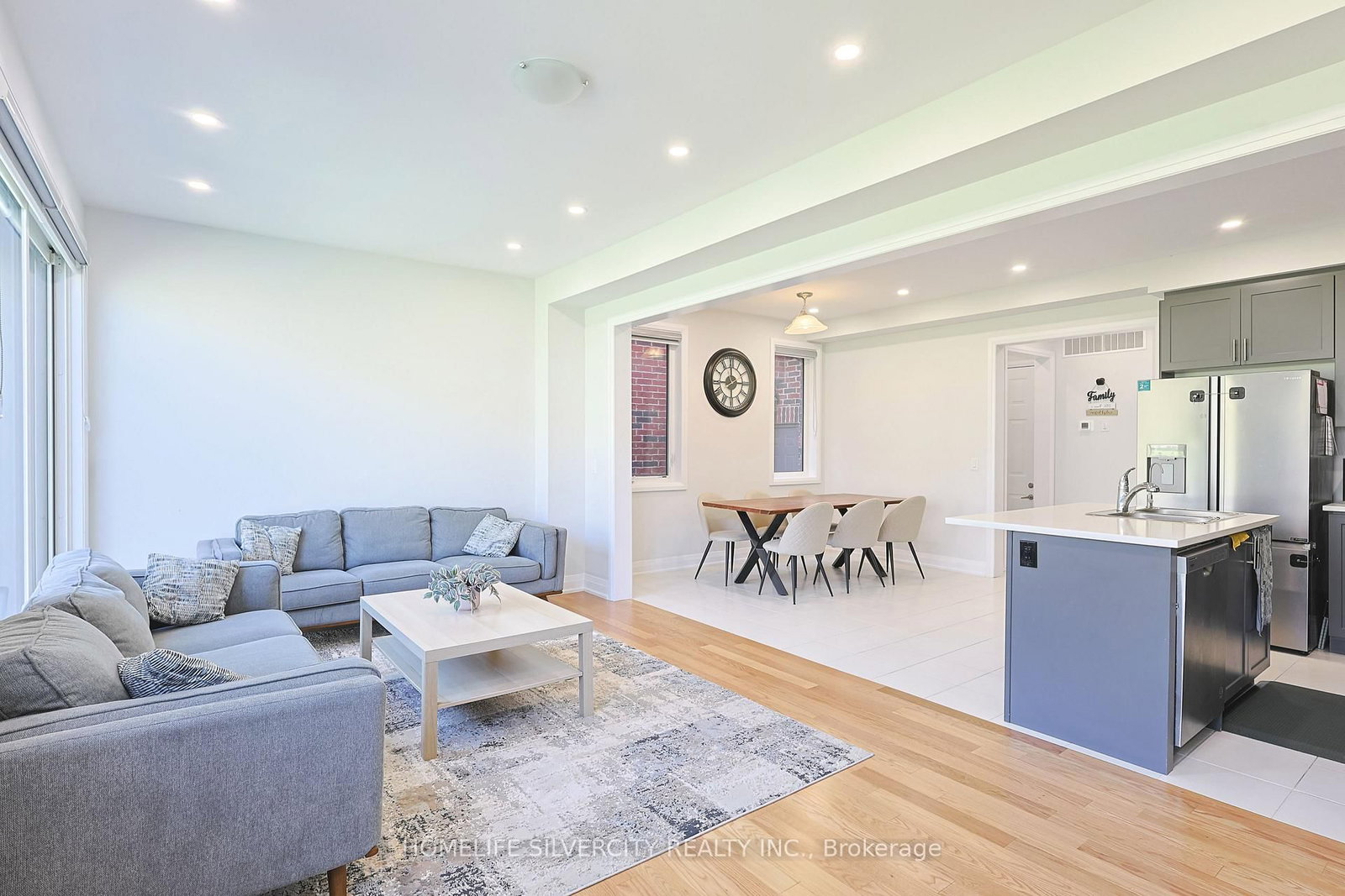 133 Cole Terrace • Woodstock, ON photo 15