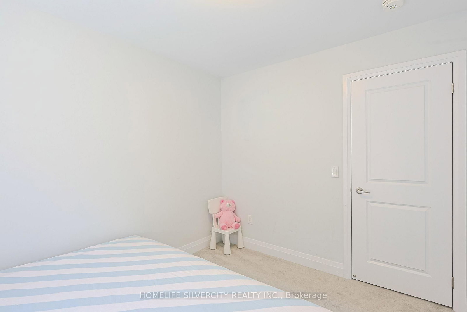 133 Cole Terrace • Woodstock, ON photo 33