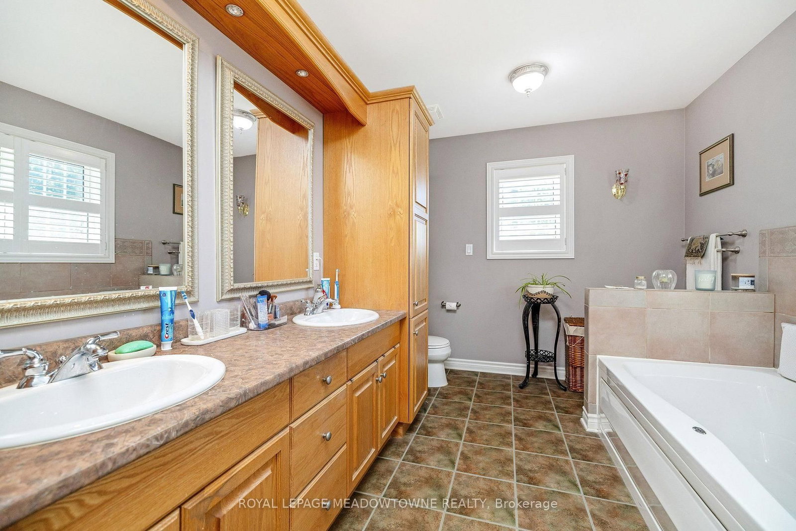 1345 Parkside Avenue • Fort Erie, ON photo 28