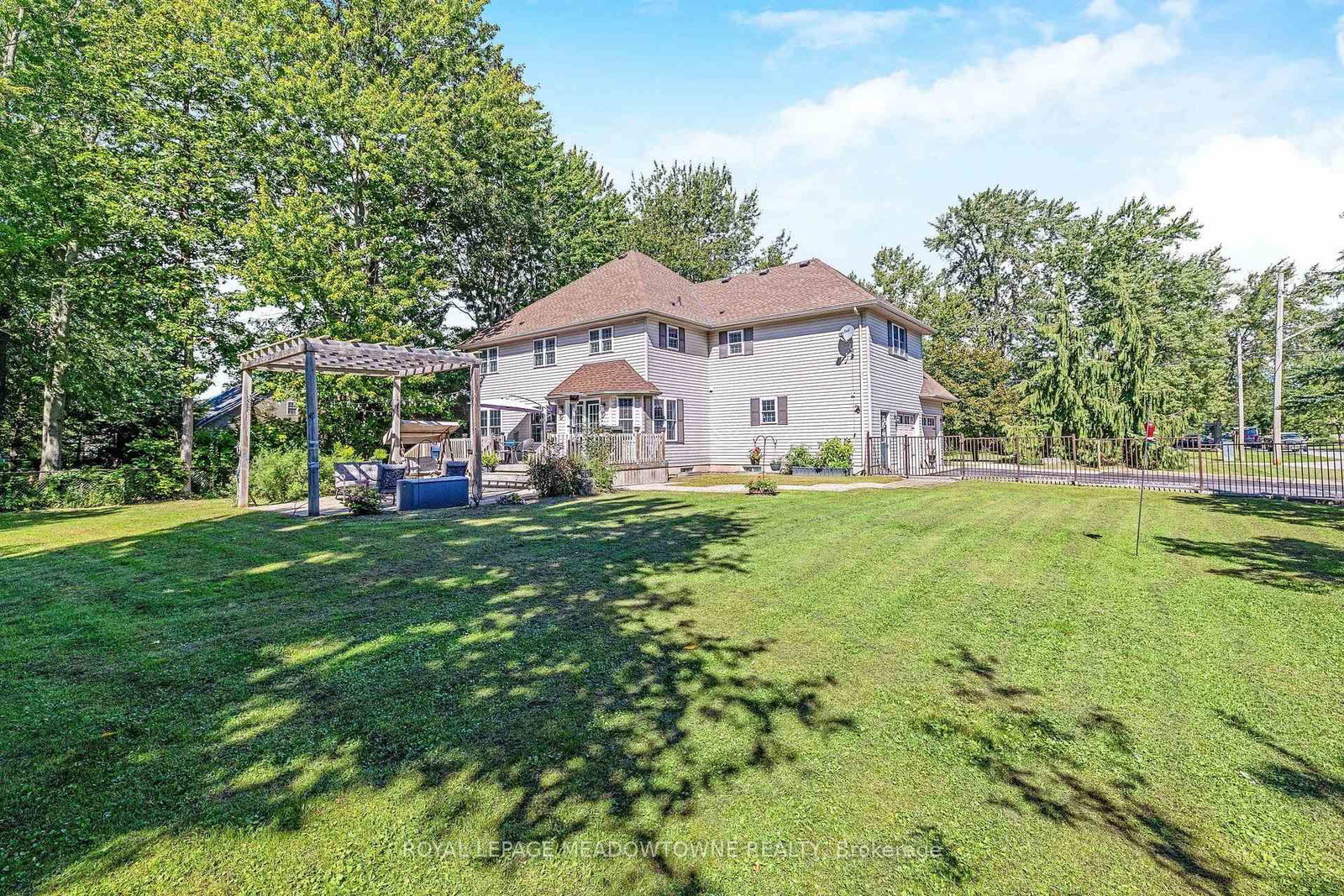 1345 Parkside Avenue • Fort Erie, ON photo 40