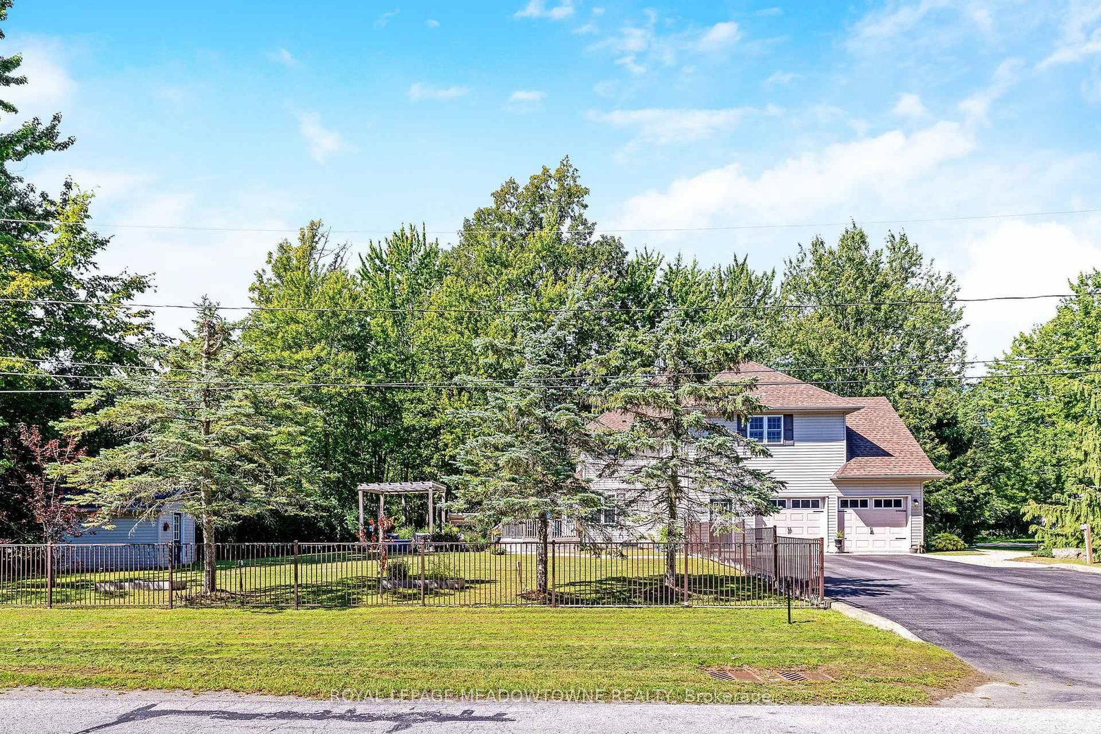 1345 Parkside Avenue • Fort Erie, ON photo 49