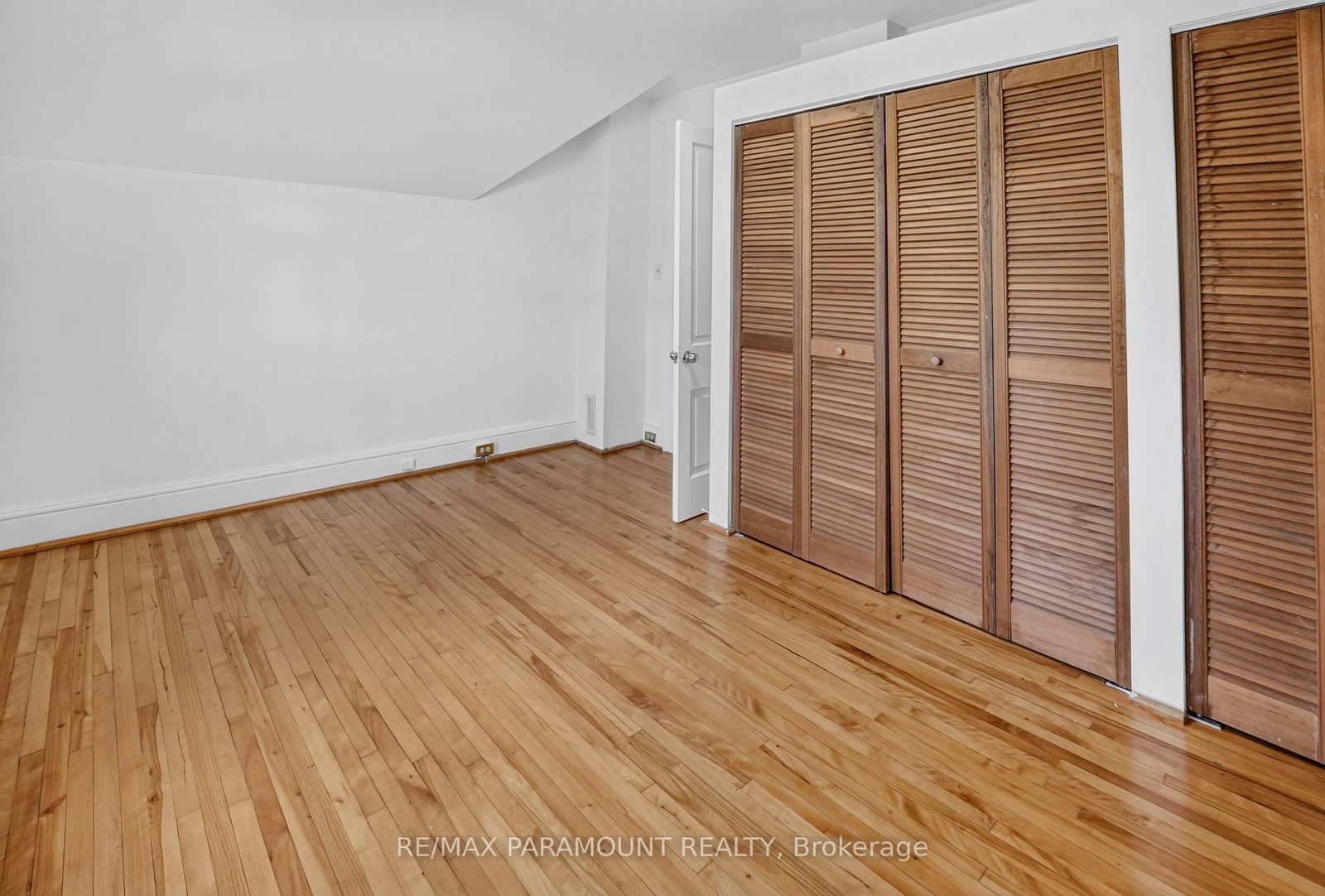 83 Concession Street • Cambridge, ON photo 34
