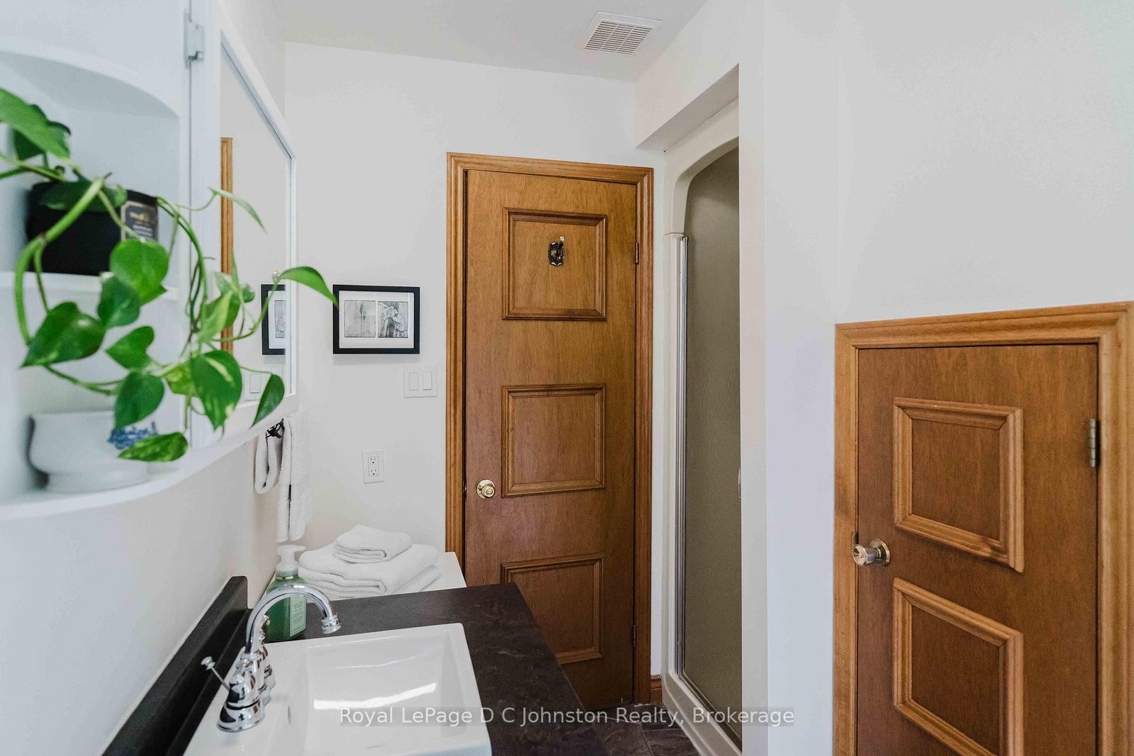 471 Eckford Avenue • Saugeen Shores, ON photo 37