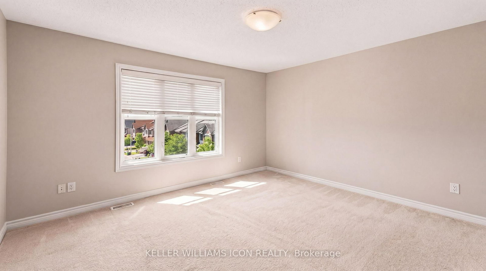 528 Clearbrook Drive • Ottawa, ON photo 17