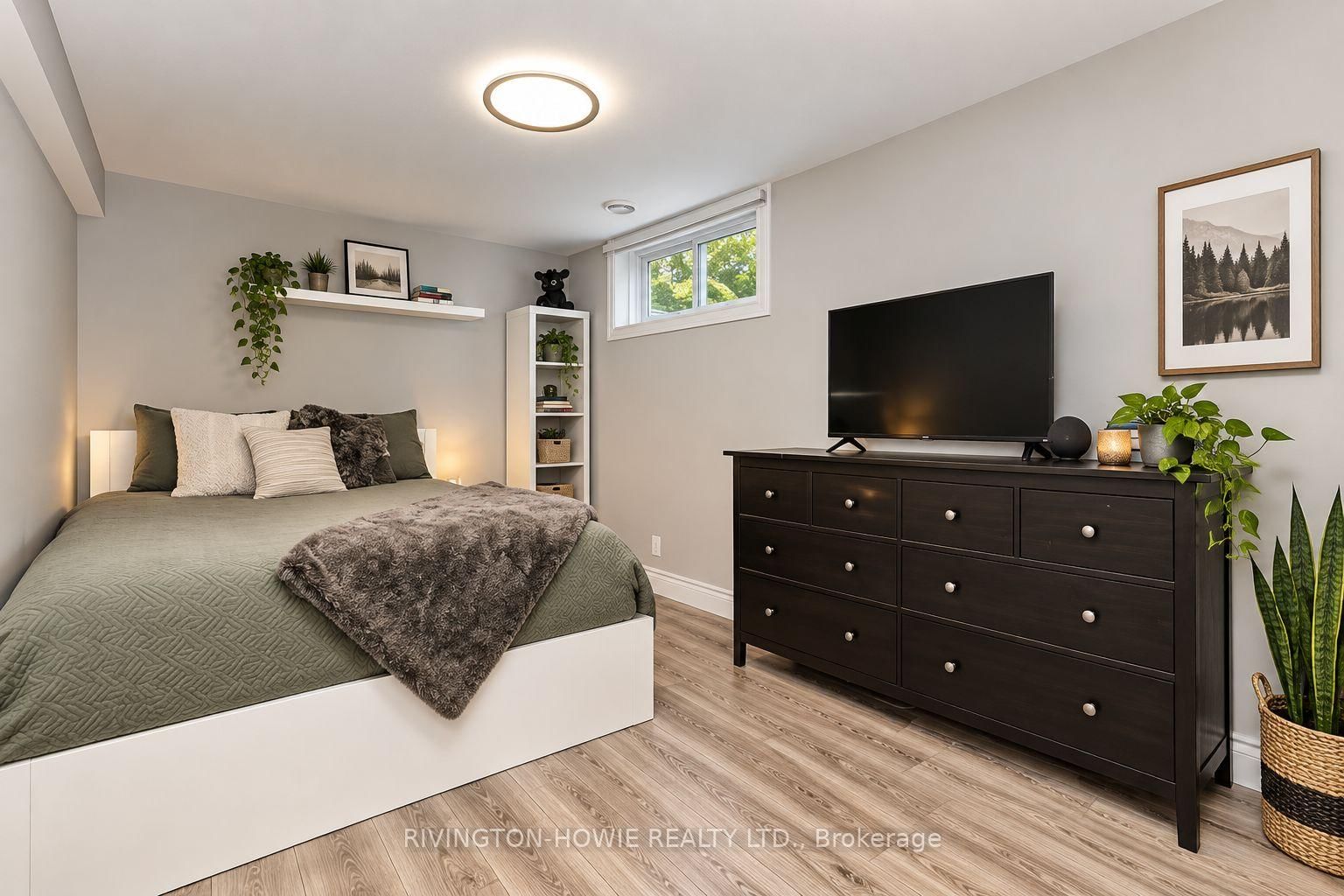 207 Monty Drive • Ottawa, ON photo 20