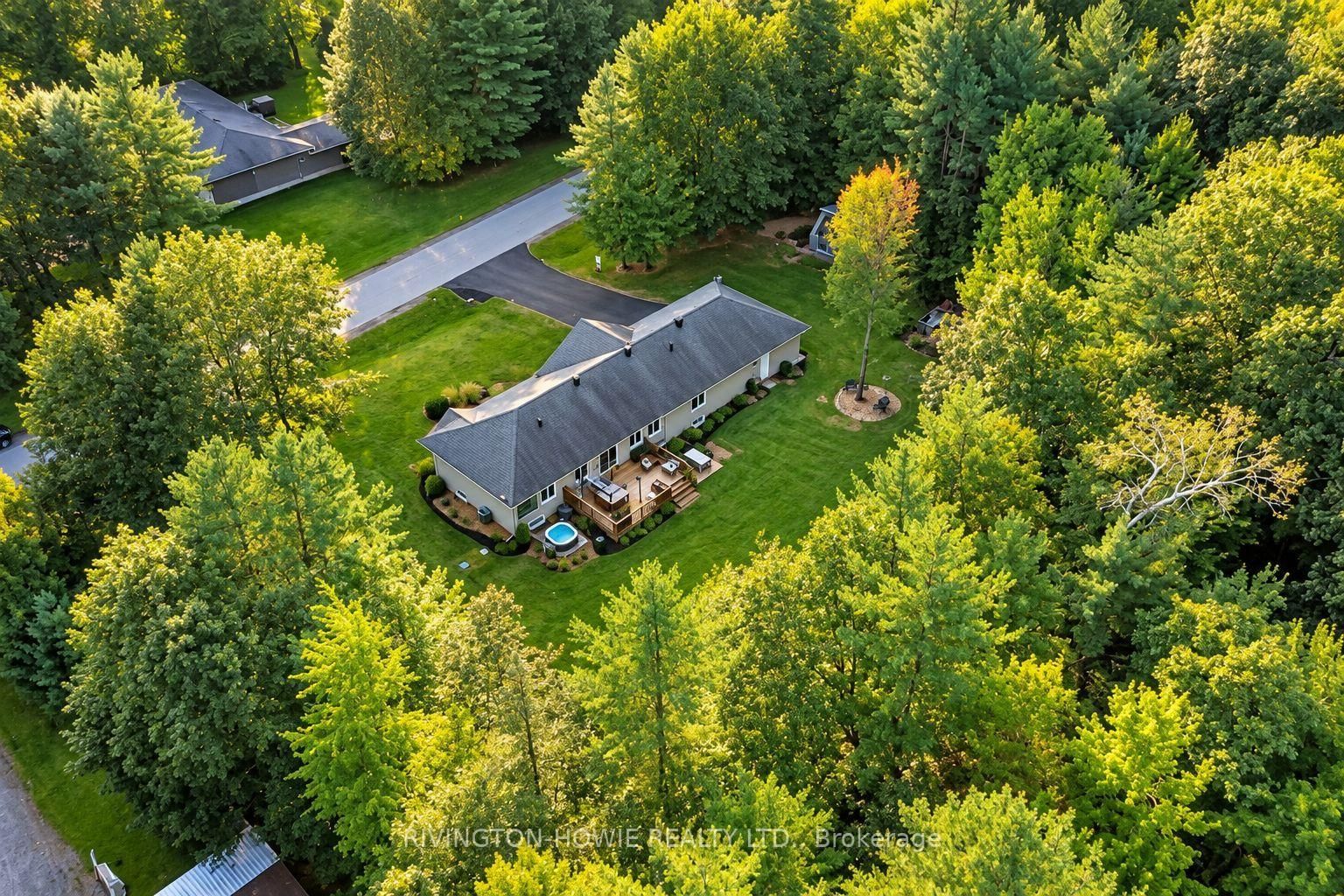 207 Monty Drive • Ottawa, ON photo 24