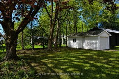120 Mark Street W • Grey Highlands, ON photo 6