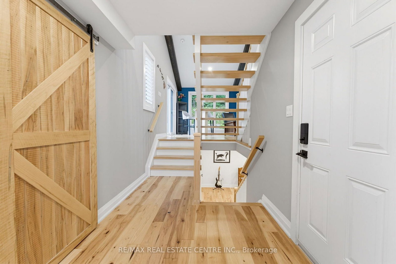 15 First Street S • Hamilton, ON photo 7