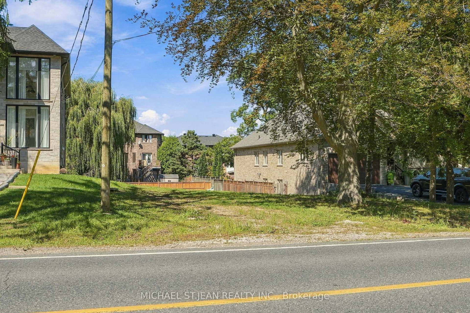657 Mohawk Road • Hamilton, ON photo 10