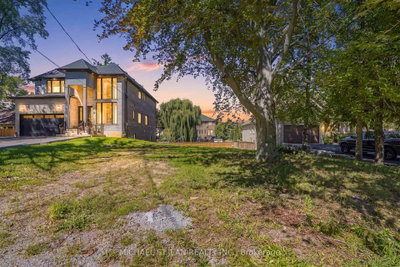 657 Mohawk Road • Hamilton, ON photo 2