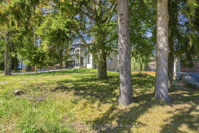 657 Mohawk Road • Hamilton, ON photo 4