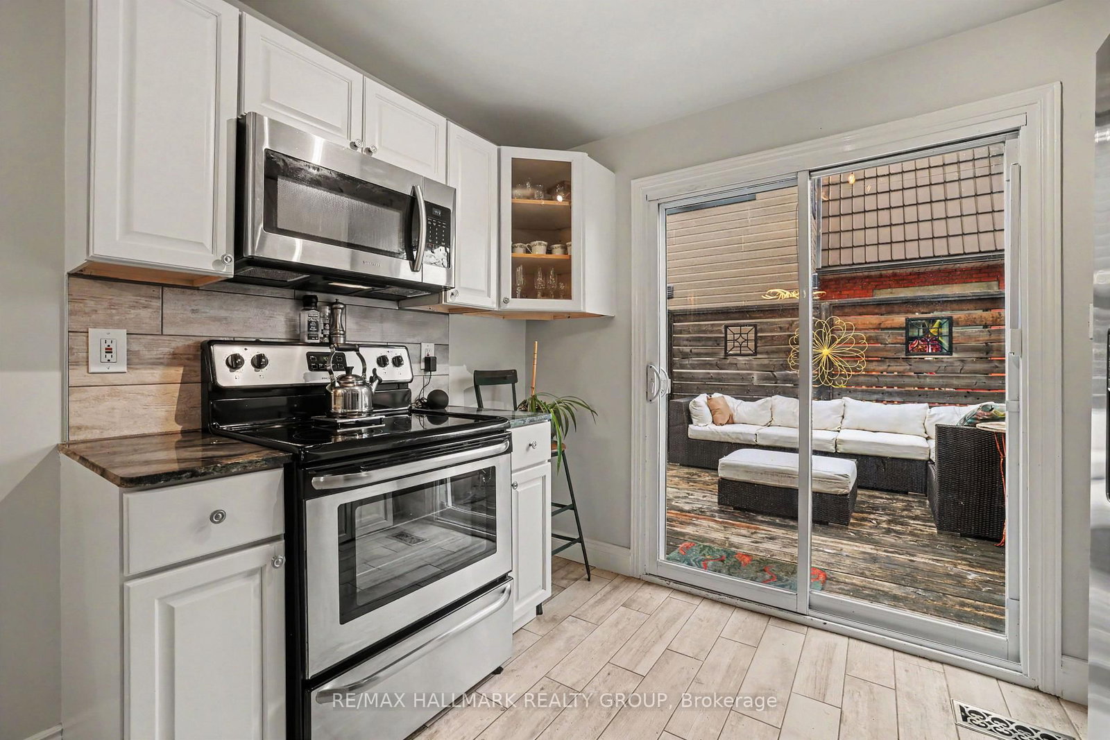 116 Hamilton Avenue N • Ottawa, ON photo 12