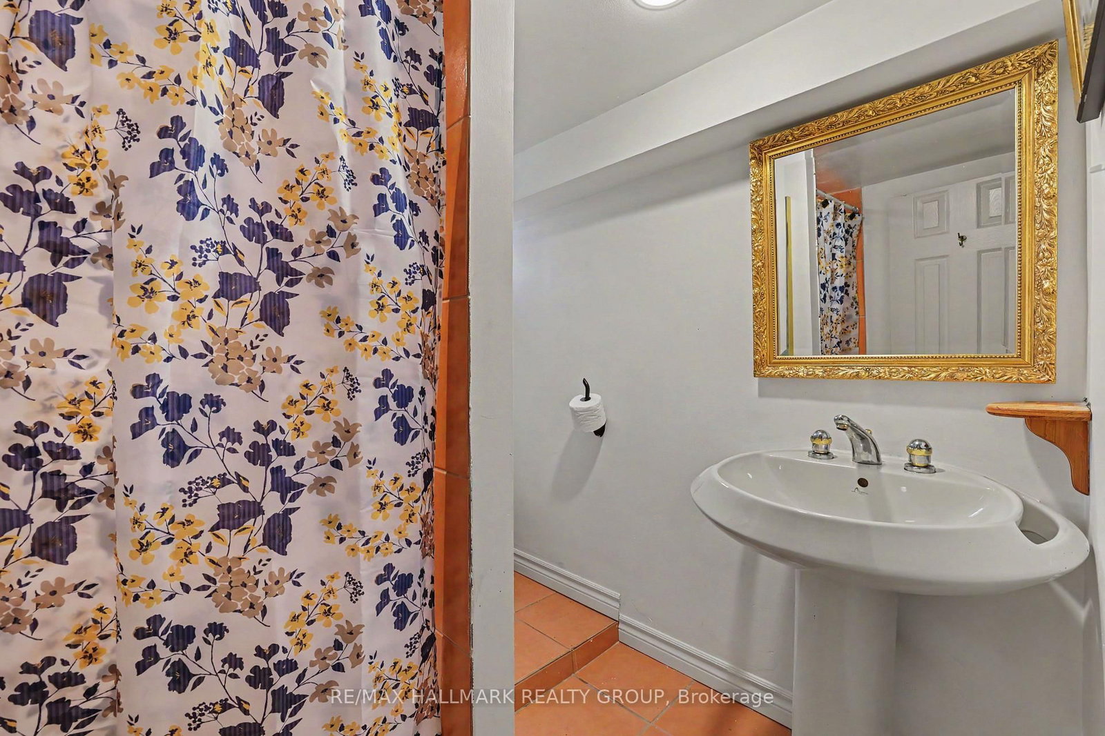 116 Hamilton Avenue N • Ottawa, ON photo 22